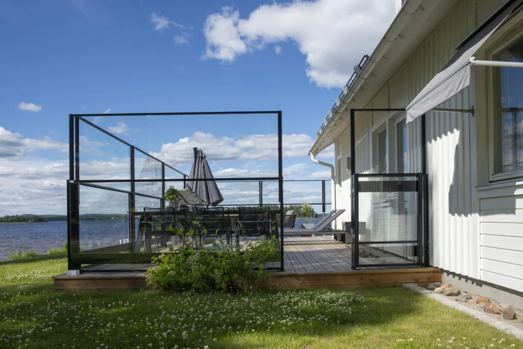 Säkert och hållbart vindskydd i glas