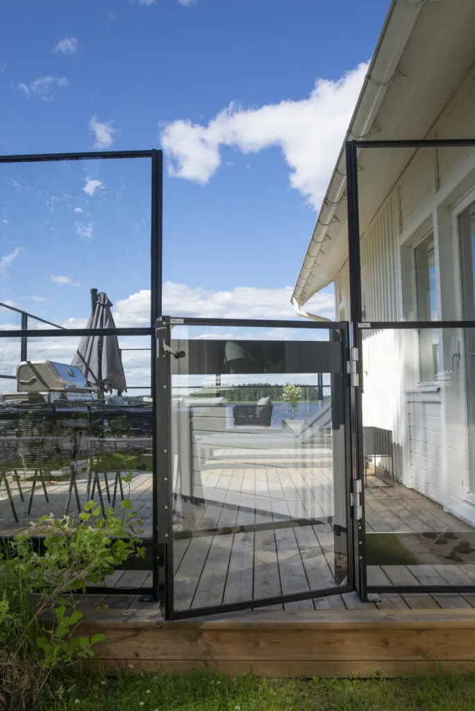 Cit i Lä räcke med dörr